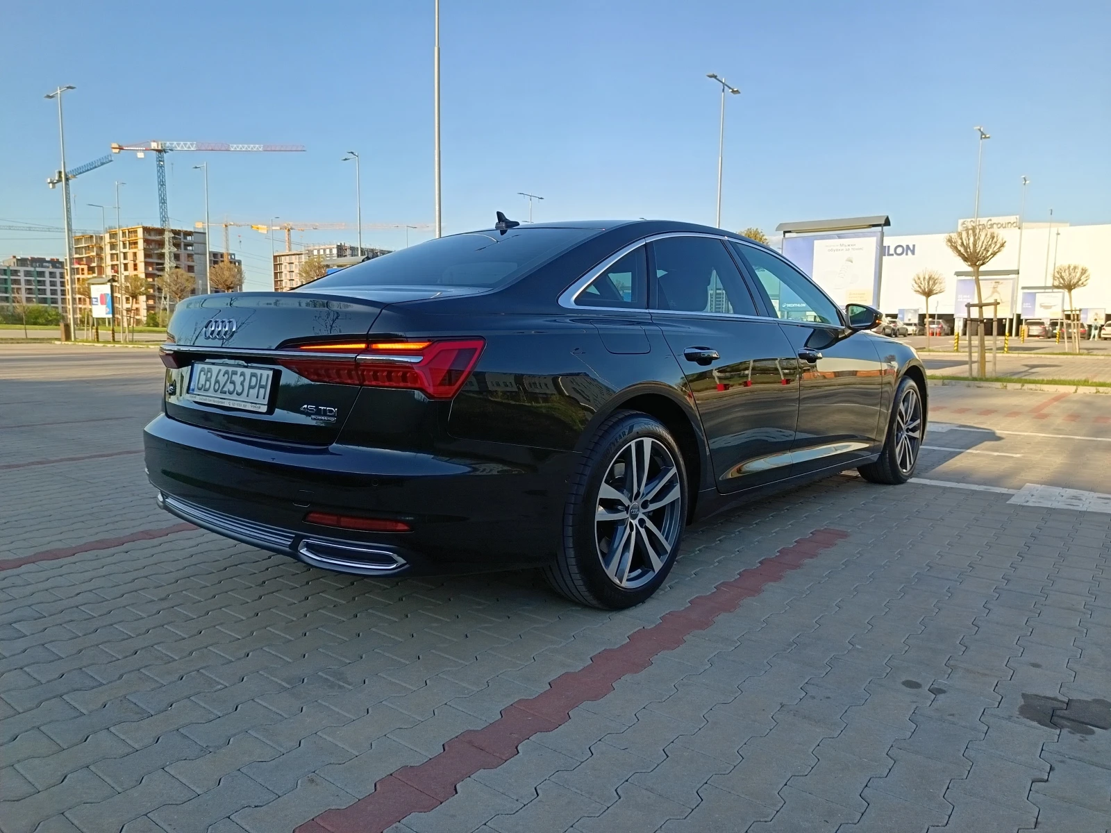 Audi A6 Limo/45TDI/Quattro/Hybrid/Air/Matrix/Alcantara , снимка 3 - Автомобили и джипове - 54379955
