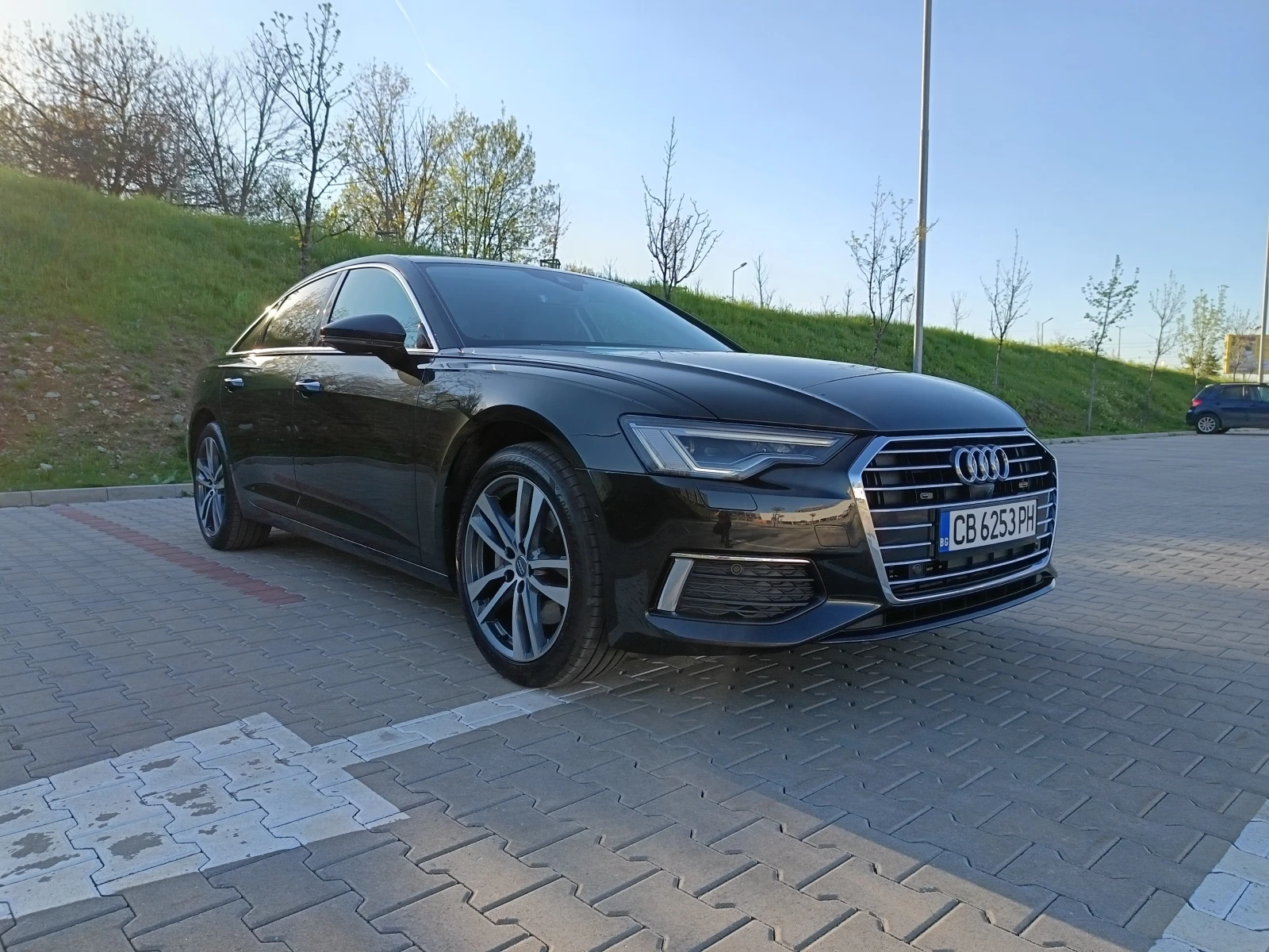 Audi A6 Limo/45TDI/Quattro/Hybrid/Air/Matrix/Alcantara , снимка 2 - Автомобили и джипове - 54379955