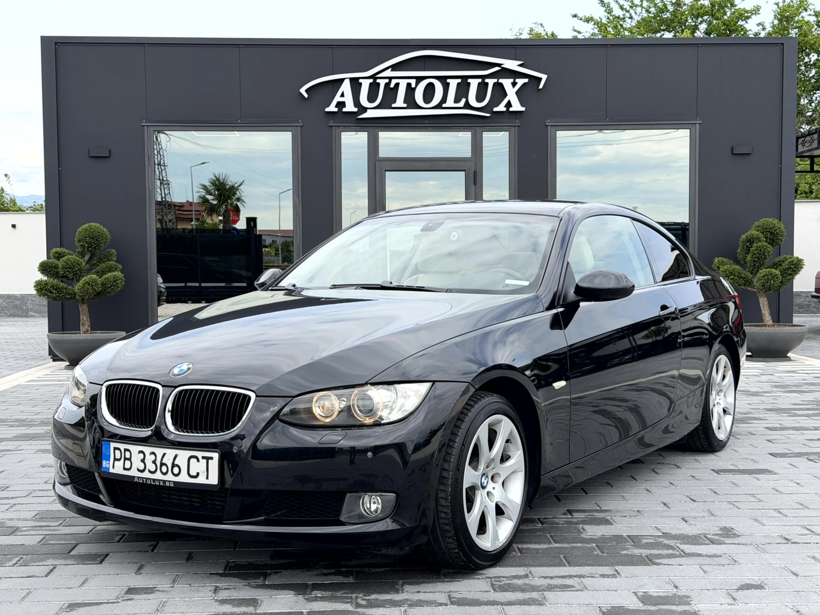 BMW 320 d 120 000km.!!! 