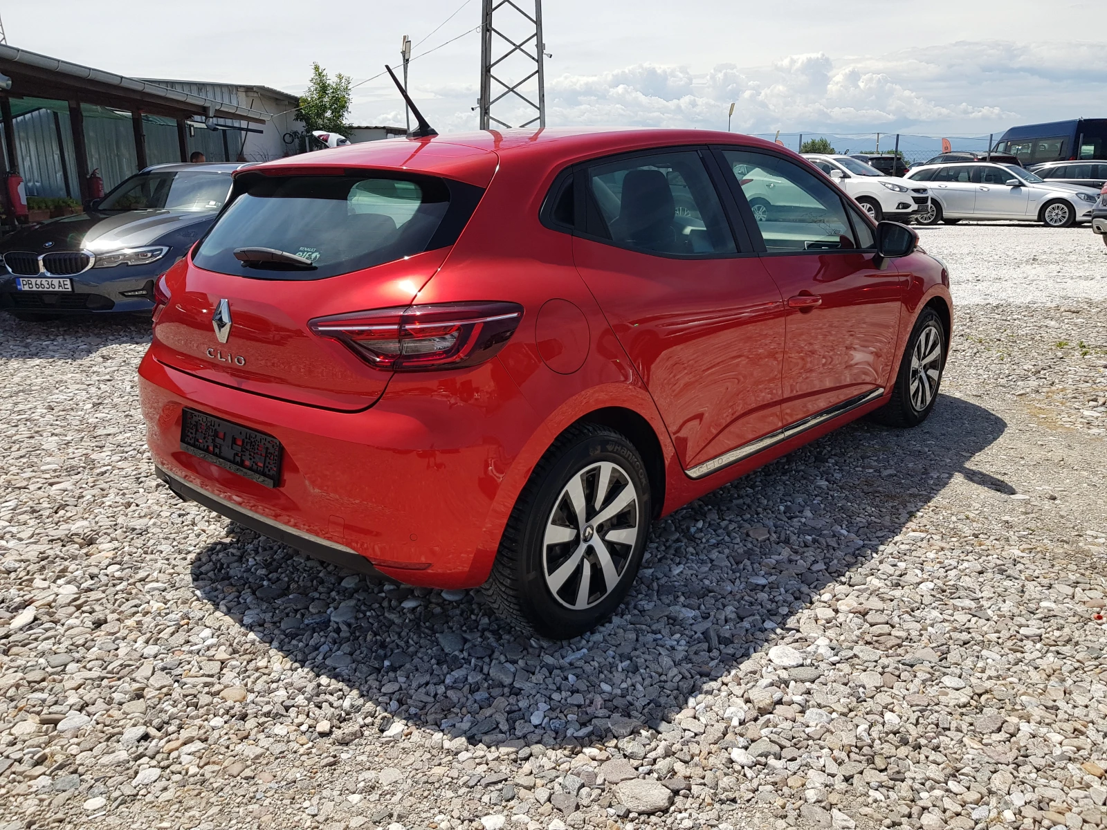 Renault Clio 31 767 КМ !!! FACELIFT /03/2021г. БЕНЗИН, снимка 5 - Автомобили и джипове - 54978096