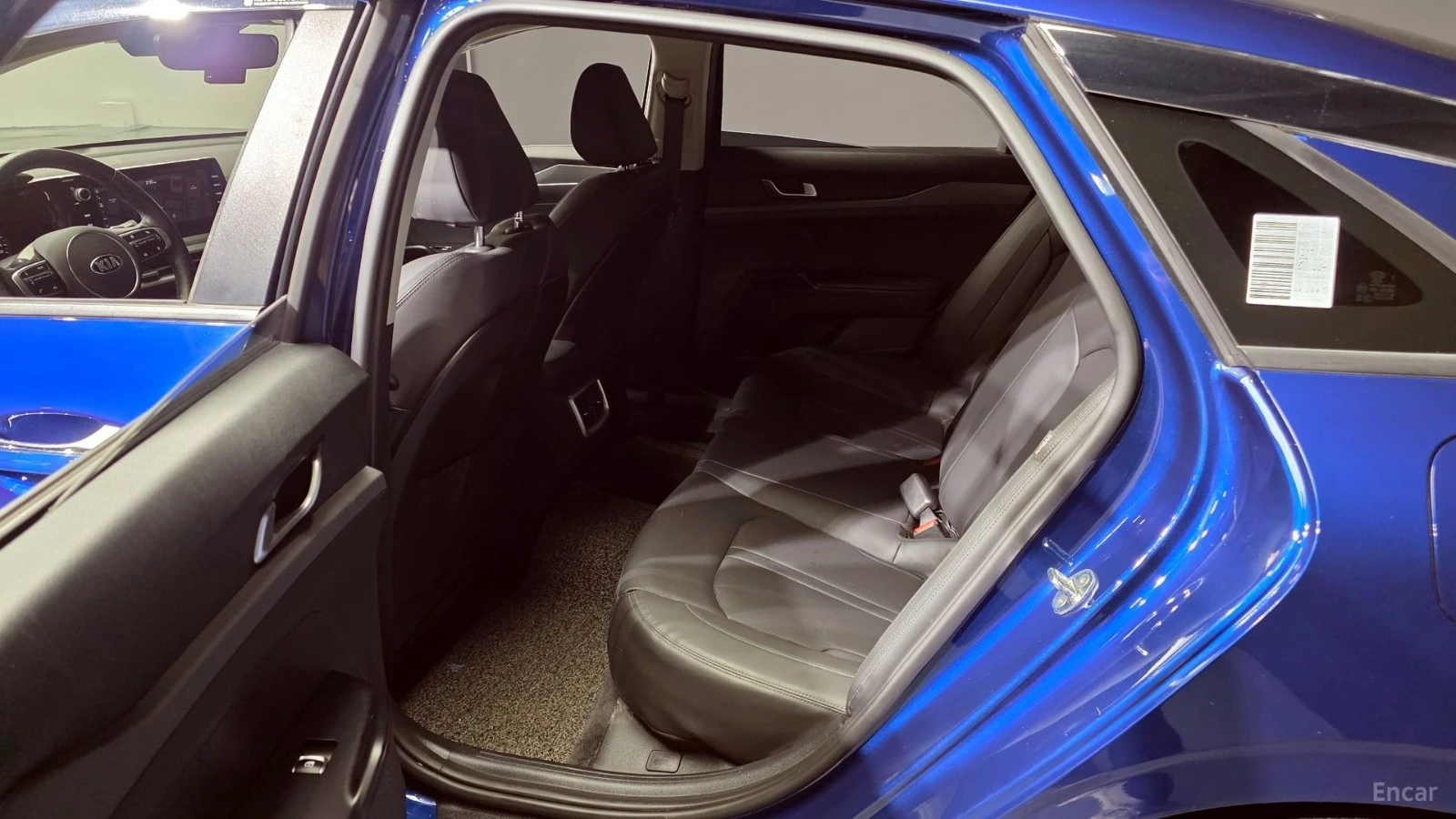 Kia K5 1.6 Turbo Prestige* КОЖА* ОБДУХВ* НАВИ, снимка 9 - Автомобили и джипове - 55460240