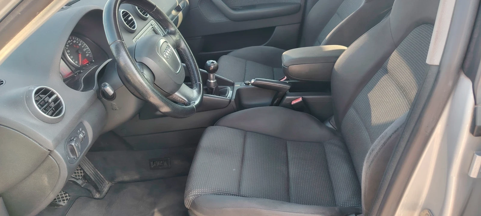 Audi A3 2, 0-140к.с.BMM S-line, снимка 8 - Автомобили и джипове - 55583382