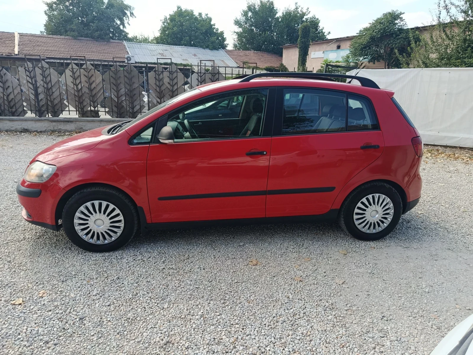VW Golf Plus 1.4 бензин 86 к.с., снимка 2 - Автомобили и джипове - 55781237