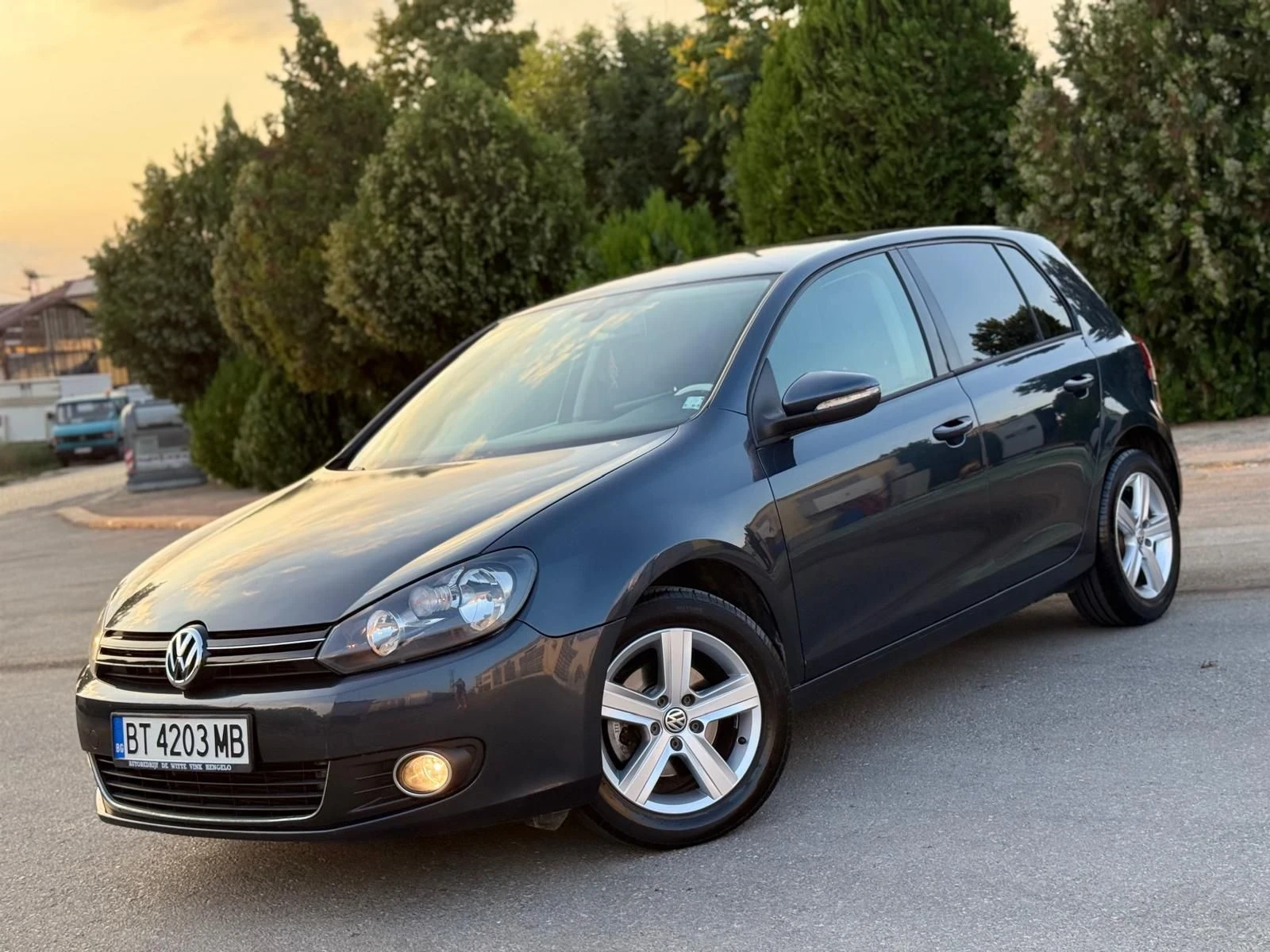 VW Golf 1.2TSI/МУЛТИВОЛАН/НАПЪЛНО ОБСЛУЖЕН/ВСИЧКО ПЛАТЕНО!