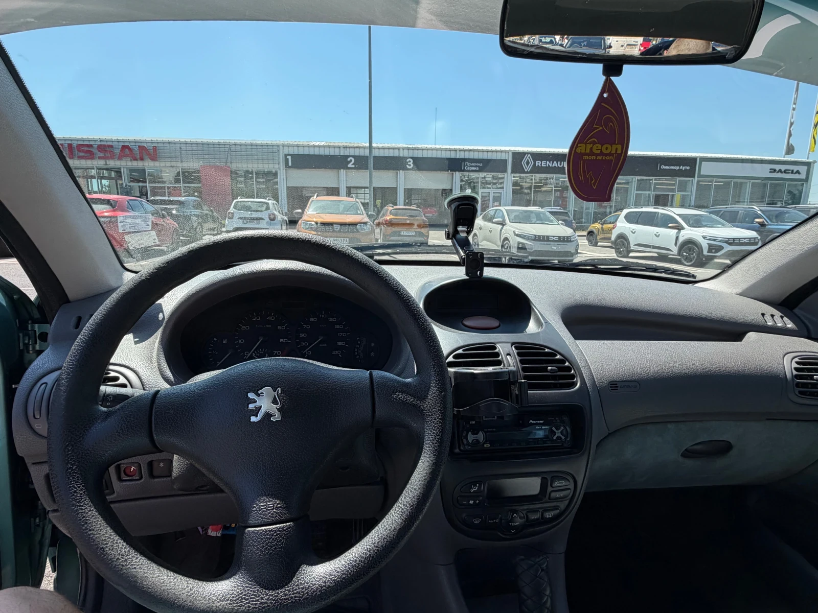 Peugeot 206, снимка 9 - Автомобили и джипове - 56258708