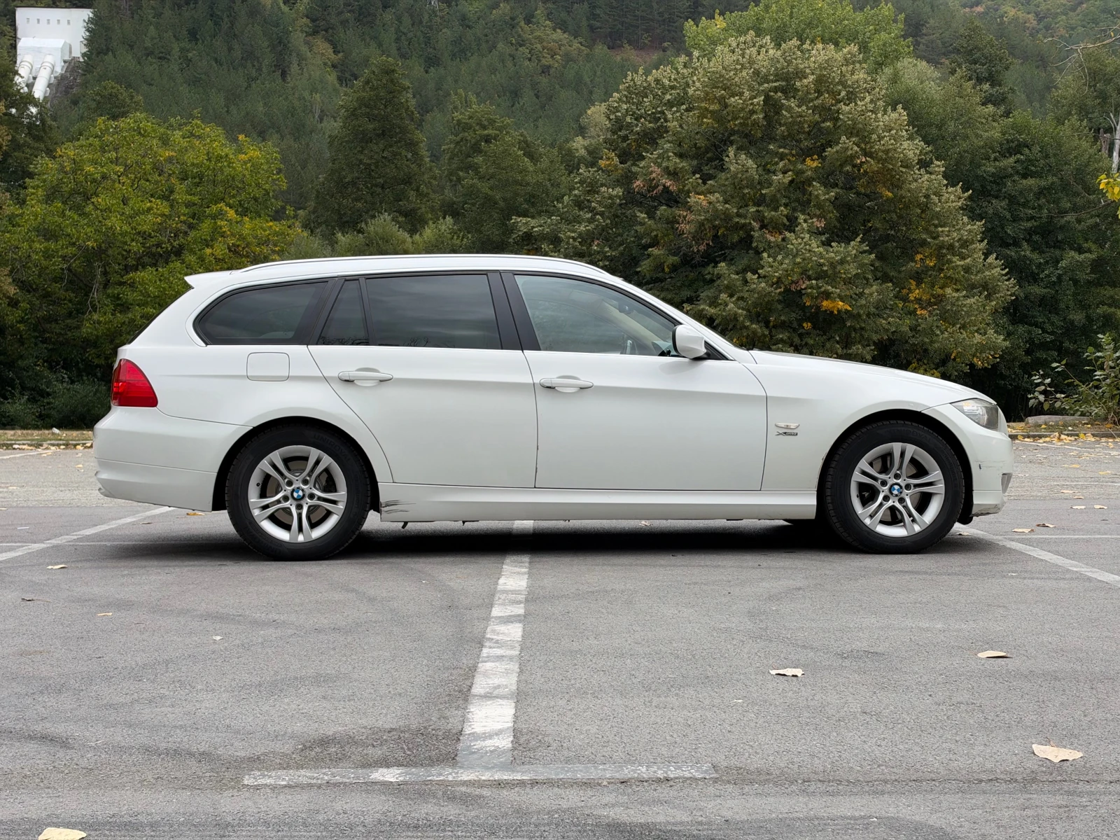 BMW 320 LCI xdrive , снимка 7 - Автомобили и джипове - 56272904