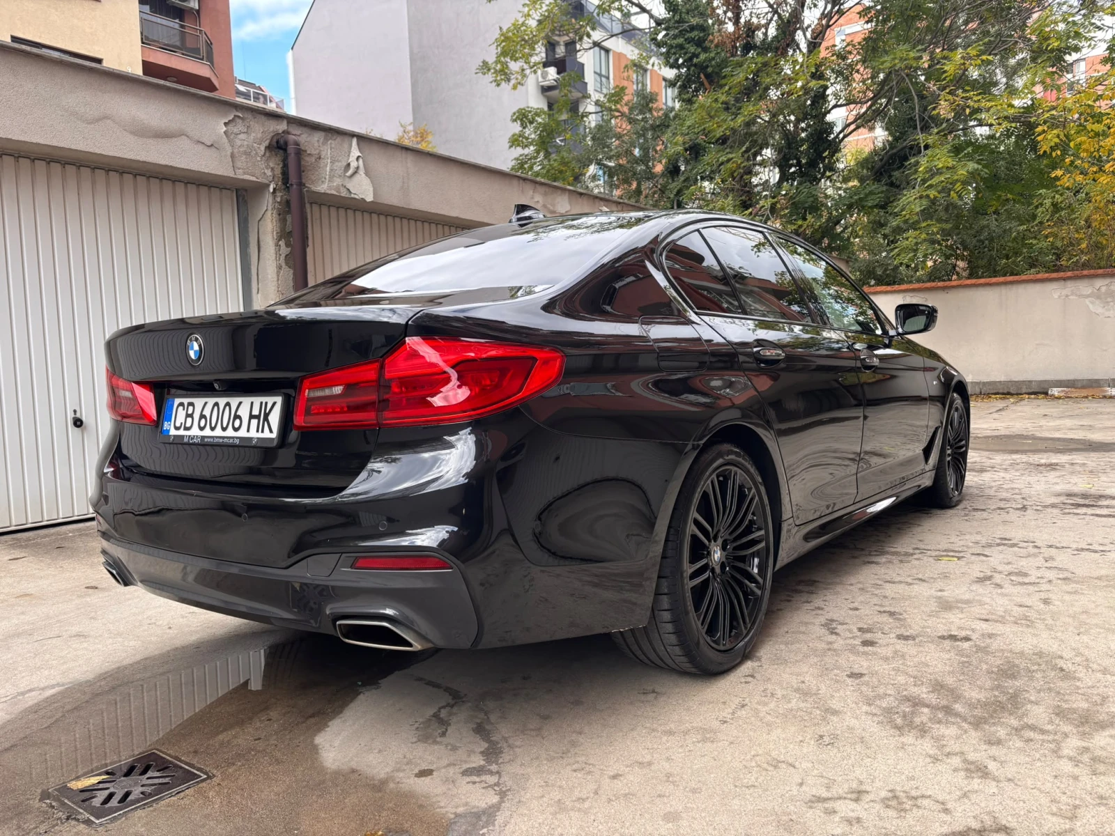 BMW 530 xDrive, снимка 4 - Автомобили и джипове - 56544805