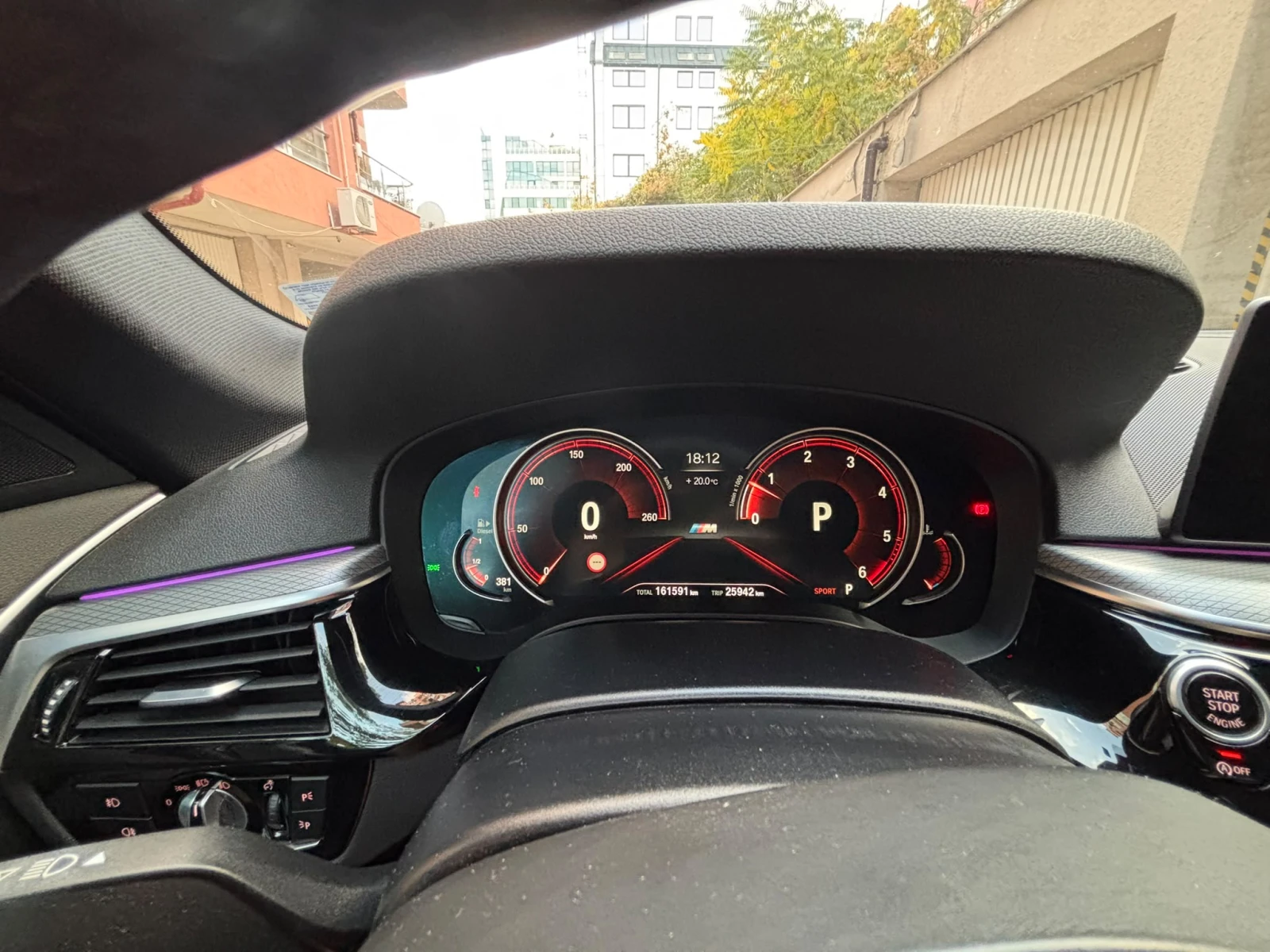 BMW 530 xDrive, снимка 12 - Автомобили и джипове - 56544805