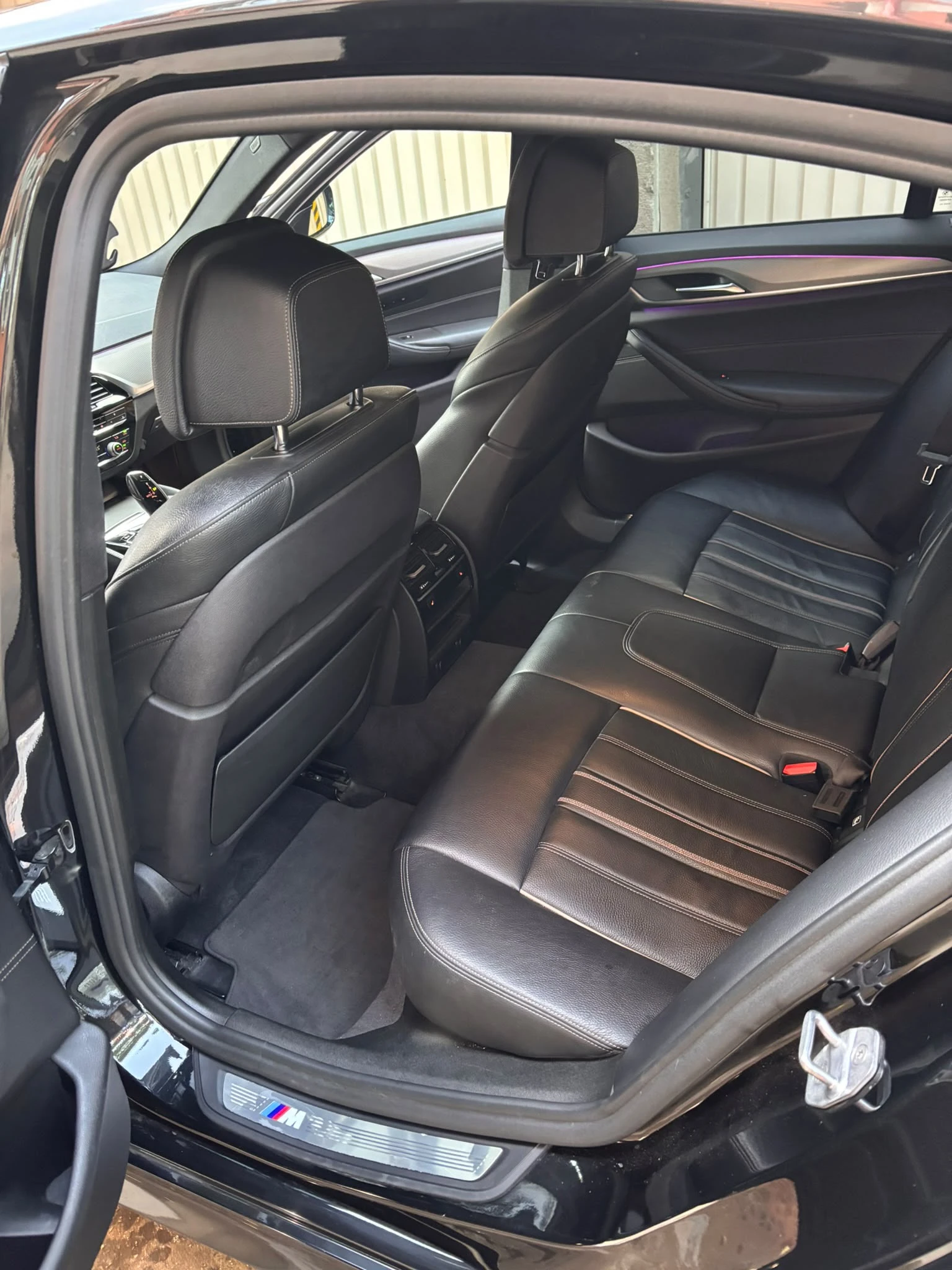 BMW 530 xDrive, снимка 9 - Автомобили и джипове - 56544805