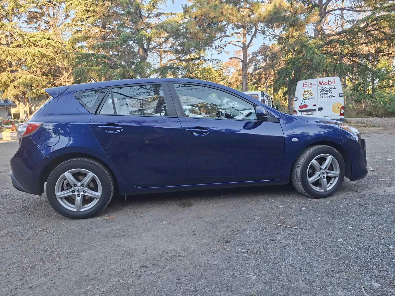 Mazda 3 1.6 i, снимка 5 - Автомобили и джипове - 56642784