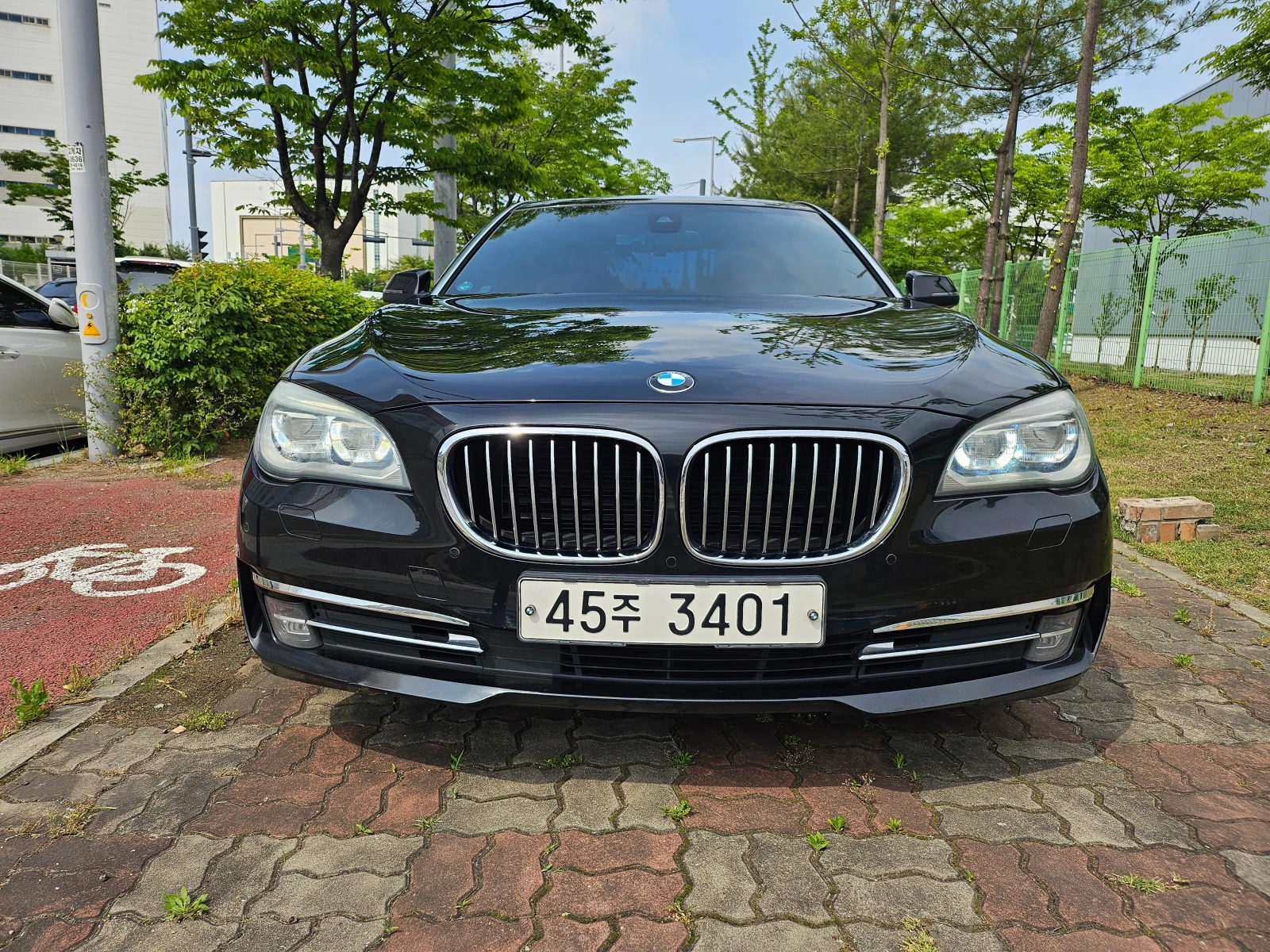 BMW 730, снимка 2 - Автомобили и джипове - 56669364