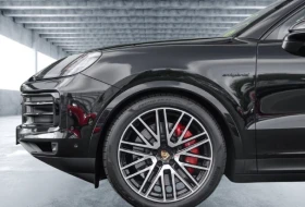 Обява за продажба на Porsche Cayenne S E-Hybrid = NEW = Black Pack Гаранция ~ 265 500 лв. - изображение 3