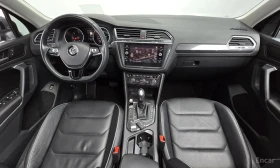 VW Tiguan ПОДГРЕВ* ПАНО* ДИСТРОНИК* HEADUP* КАМЕРА* 360*  | Auto.bg — изображение 6