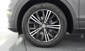 VW Tiguan ПОДГРЕВ* ПАНО* ДИСТРОНИК* HEADUP* КАМЕРА* 360*  | Auto.bg — изображение 3