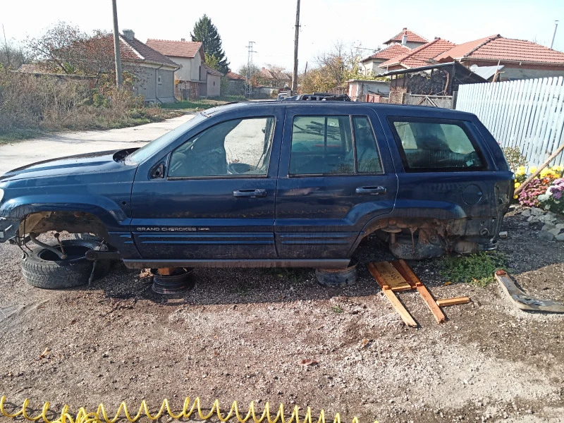 Jeep Cherokee, снимка 2 - Автомобили и джипове - 38561437