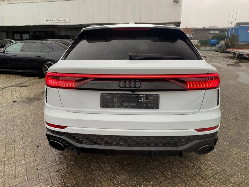 Audi RSQ8 4.0 TFSI quattro Гаранция, Готов лизинг, снимка 5 - Автомобили и джипове - 47674943