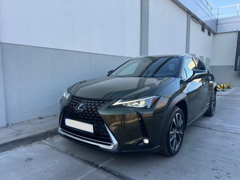 Lexus UX 250h Сервизна история+ ГАРАНЦИЯ, снимка 3 - Автомобили и джипове - 47855277