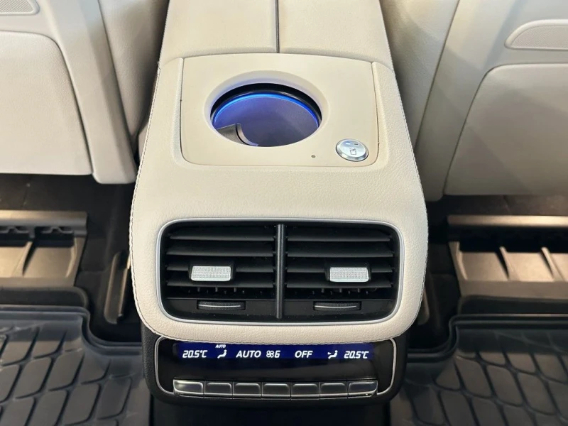 Mercedes-Benz GLS580 AMG/7Sitz/Burm/Pano/ FULL/, снимка 10 - Автомобили и джипове - 50274918