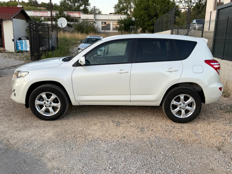Toyota Rav4 D4D, снимка 6 - Автомобили и джипове - 51699352