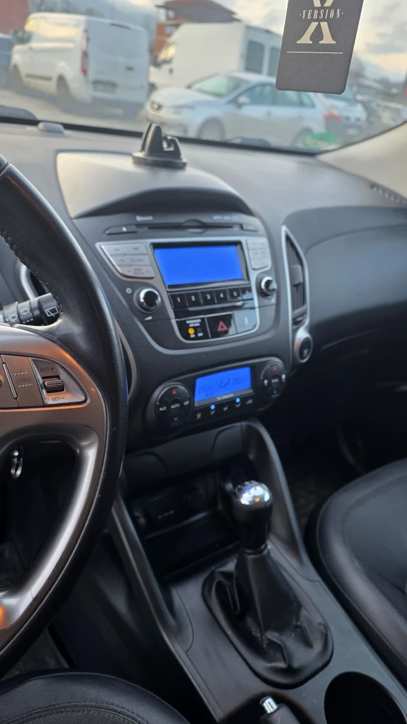 Hyundai IX35 Style , снимка 8 - Автомобили и джипове - 52887538