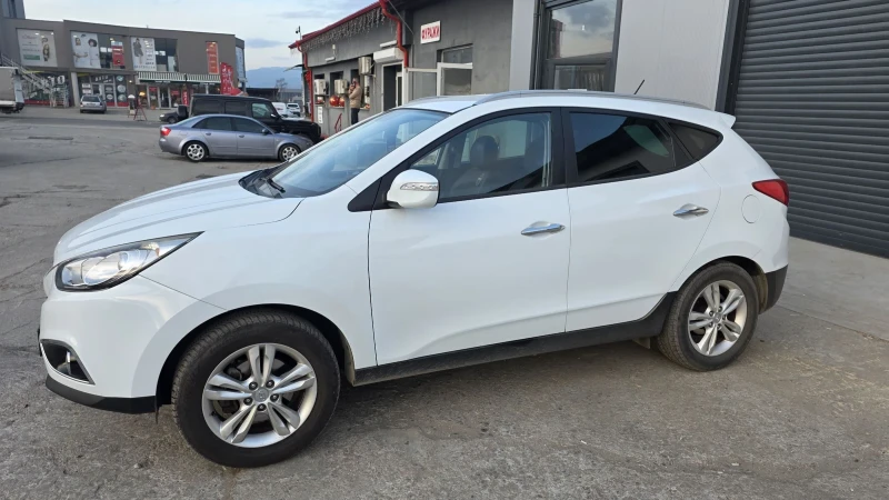 Hyundai IX35 Style , снимка 3 - Автомобили и джипове - 52887538