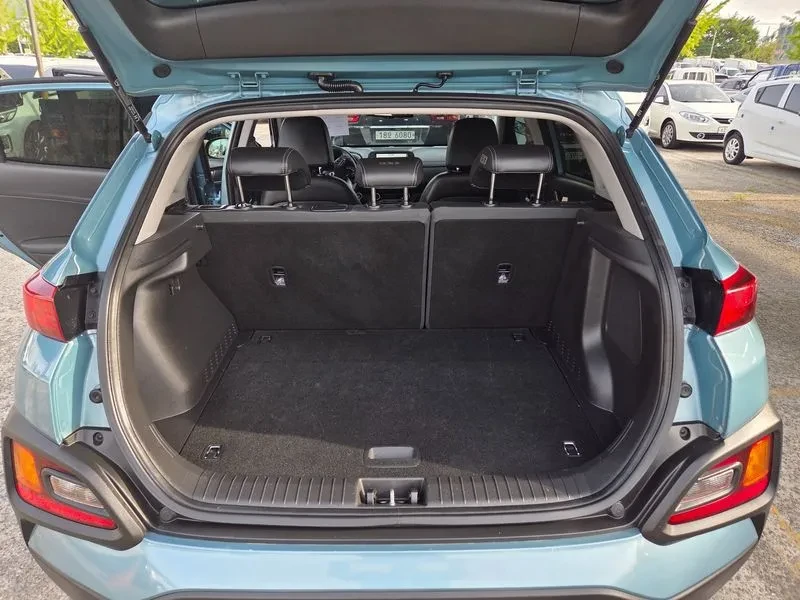 Hyundai Kona 1.6 - САМО 30% АВАНС, снимка 15 - Автомобили и джипове - 56305146