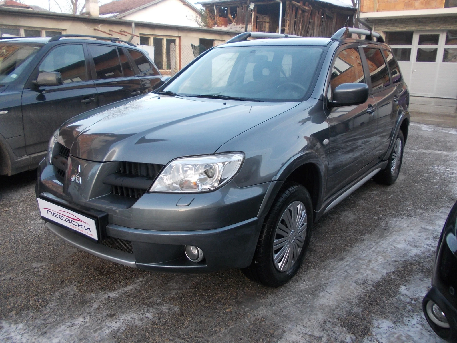 Mitsubishi Outlander 2.04x4-клима - изображение 3