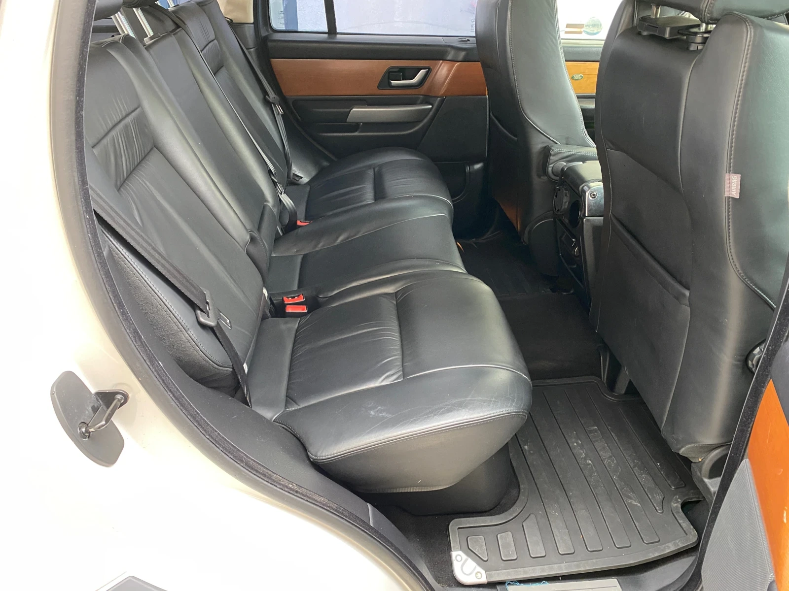 Land Rover Range Rover Sport HSE - изображение 6