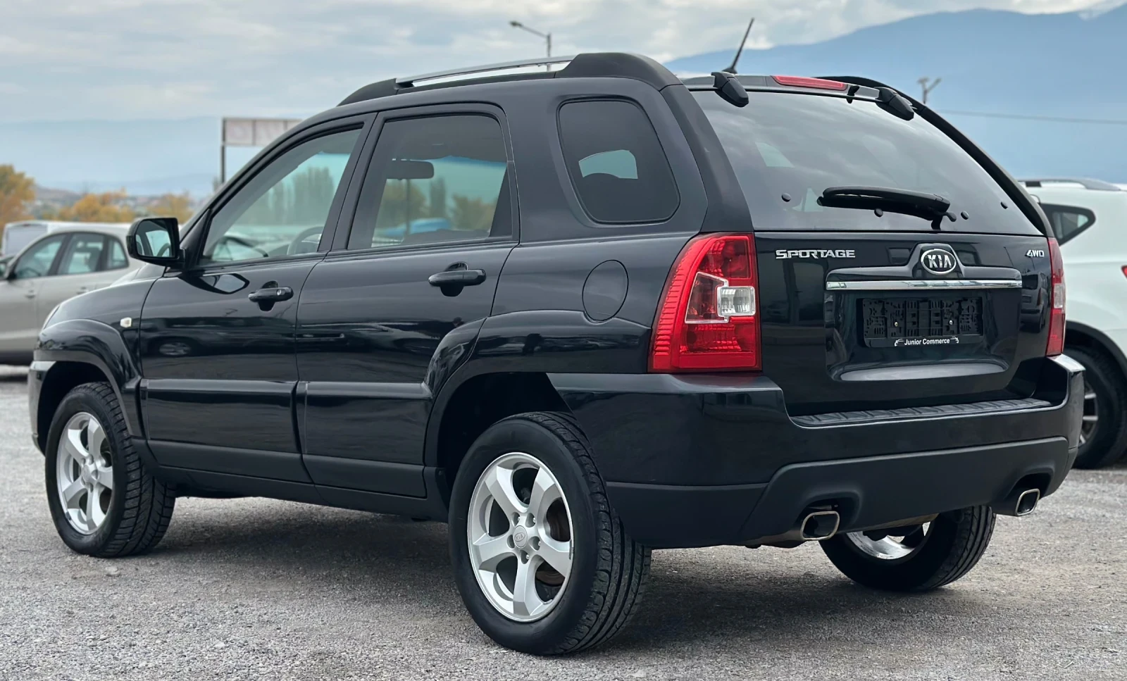 Kia Sportage 2.0D-165000км-4Х4-КОЖА-КЛИМАТРОНИК-NEW-TOP - изображение 4