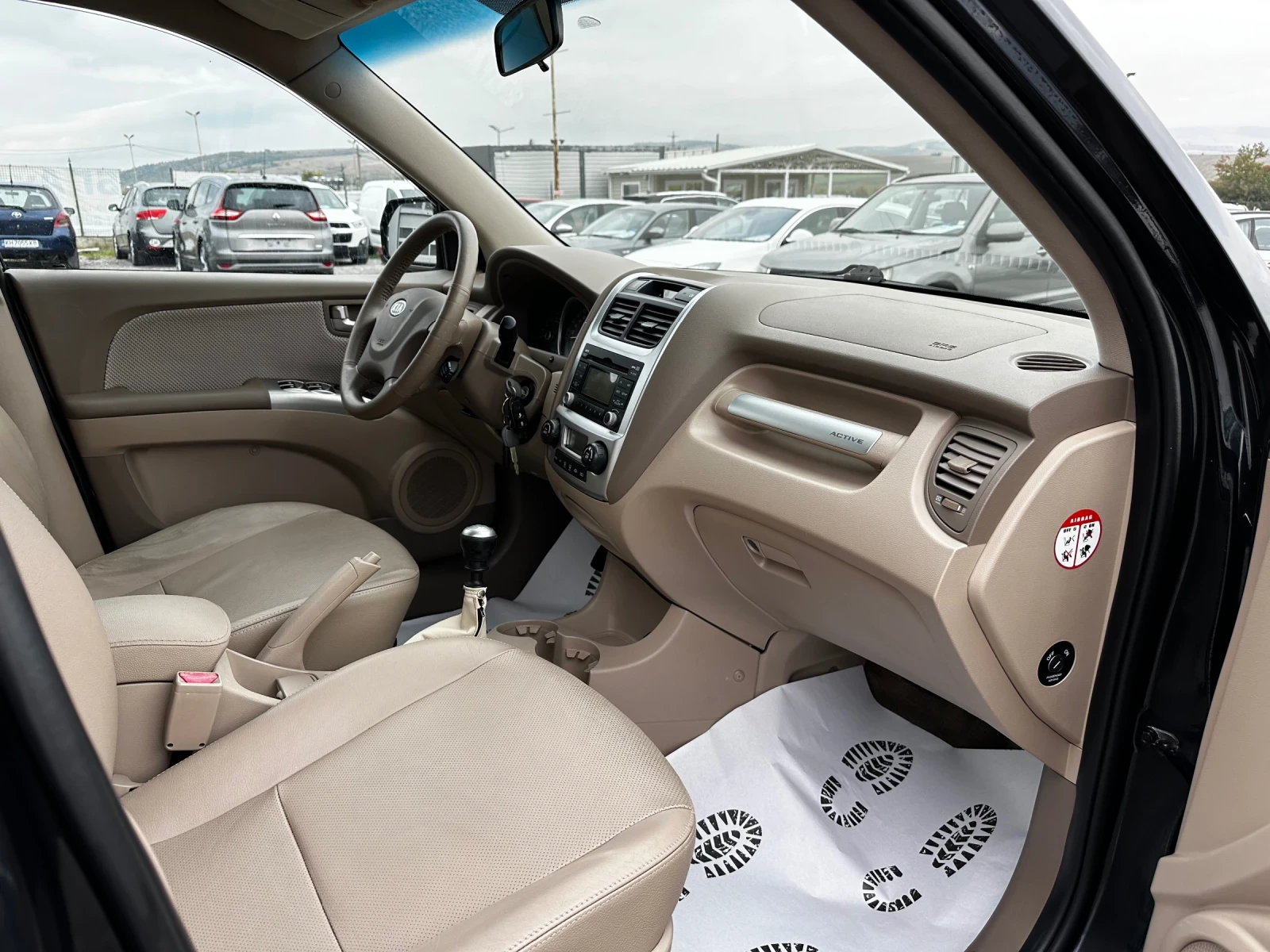 Kia Sportage 2.0D-165000-44---NEW-TOP | Mobile.bg   15