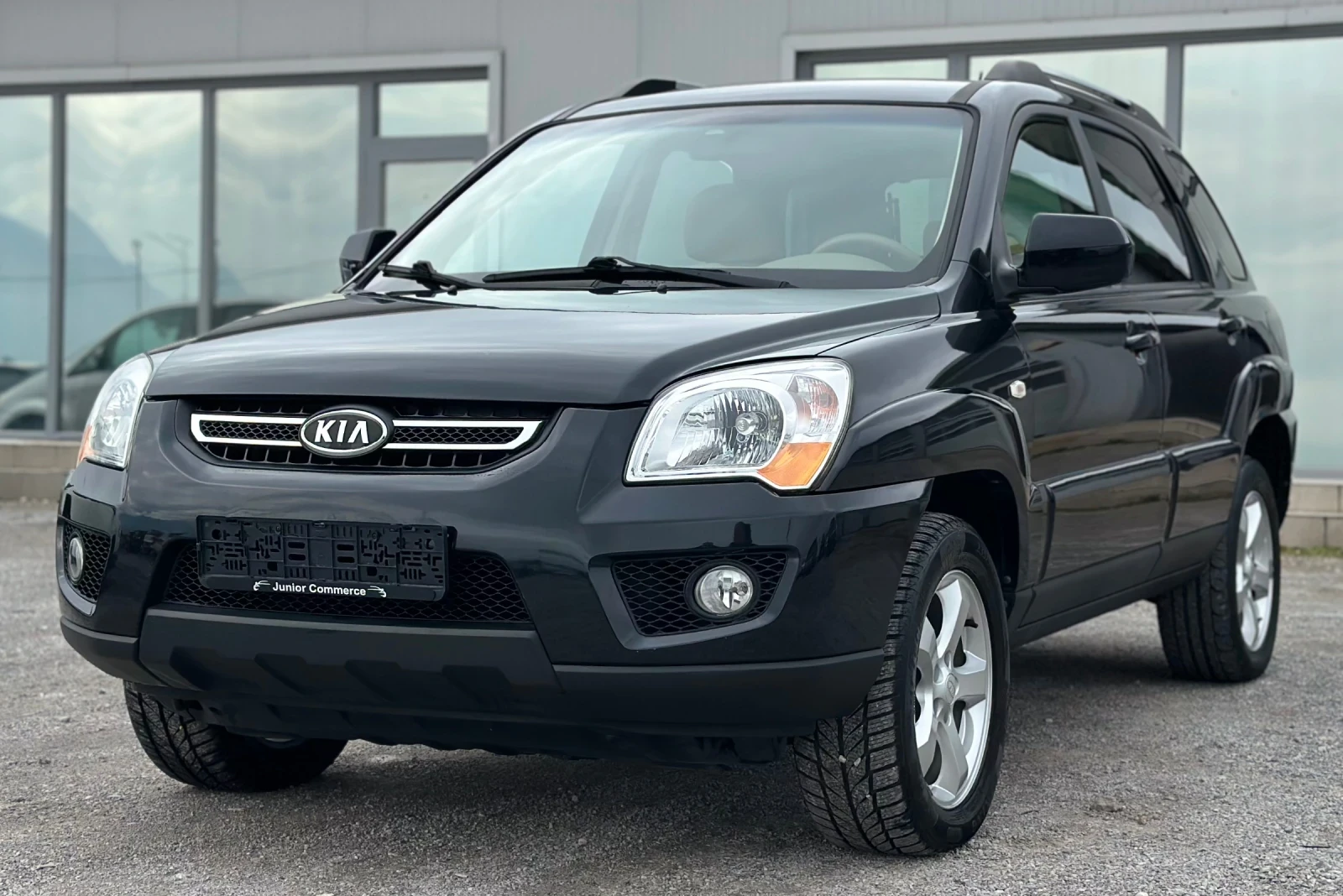 Kia Sportage 2.0D-165000км-4Х4-КОЖА-КЛИМАТРОНИК-NEW-TOP - изображение 3