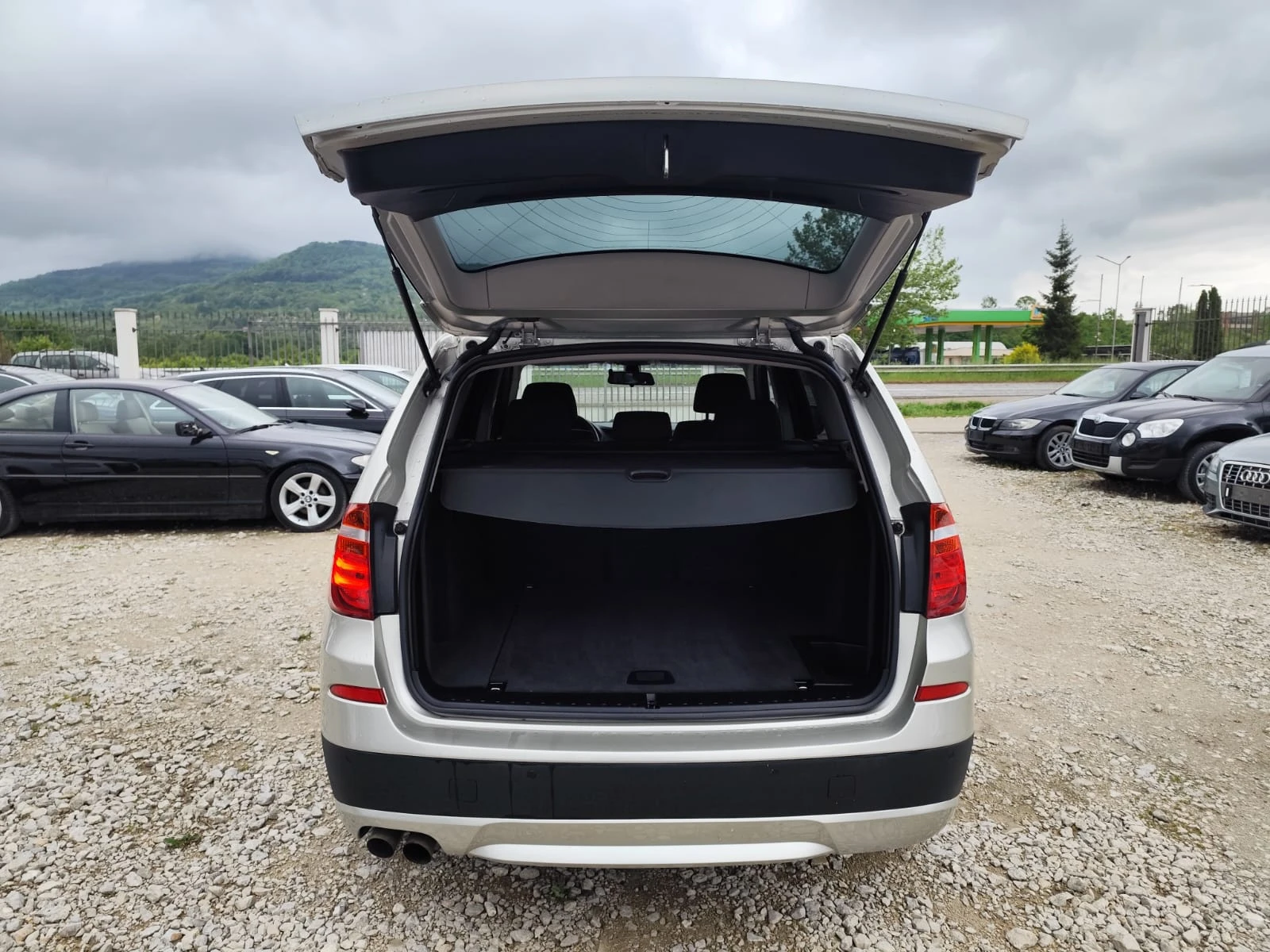 BMW X3 3.0 дизел Италия, снимка 7 - Автомобили и джипове - 53210695