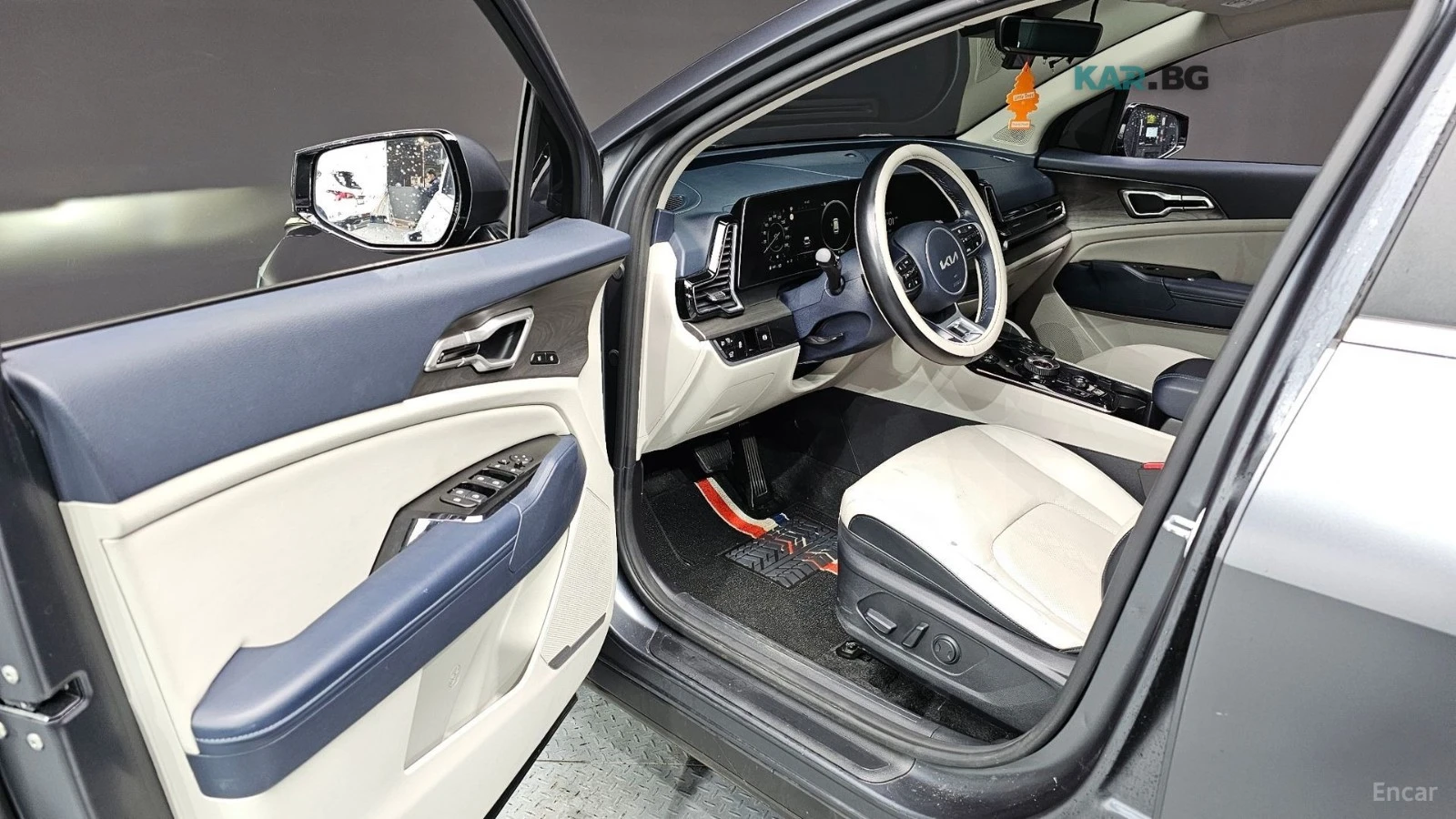 Kia Sportage SIGNATURE* DRIVE-ASSISTS* REAR-CAMERA* , снимка 5 - Автомобили и джипове - 55045150