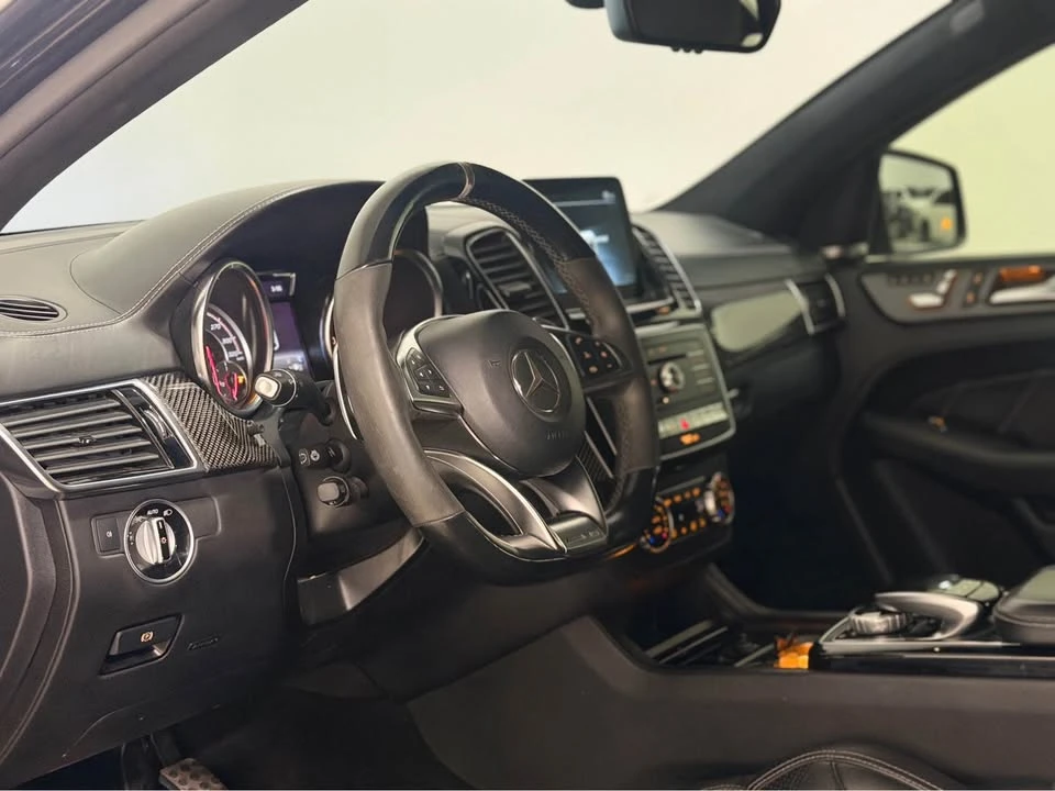 Mercedes-Benz GLE 63 S AMG * COUPE * ЧЕРЕН МАТ * ОБДУХВАНЕ * 360 * ПАНОРАМА *, снимка 7 - Автомобили и джипове - 55220905