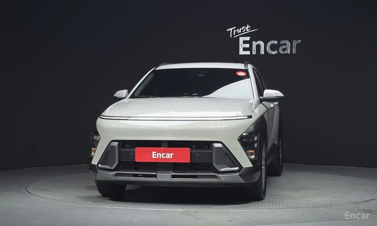 Hyundai Kona 1.6T Premium 4x4* DISTRONIC* ПОДГРЕВ* ОБДУХВАНЕ* , снимка 2 - Автомобили и джипове - 55466680