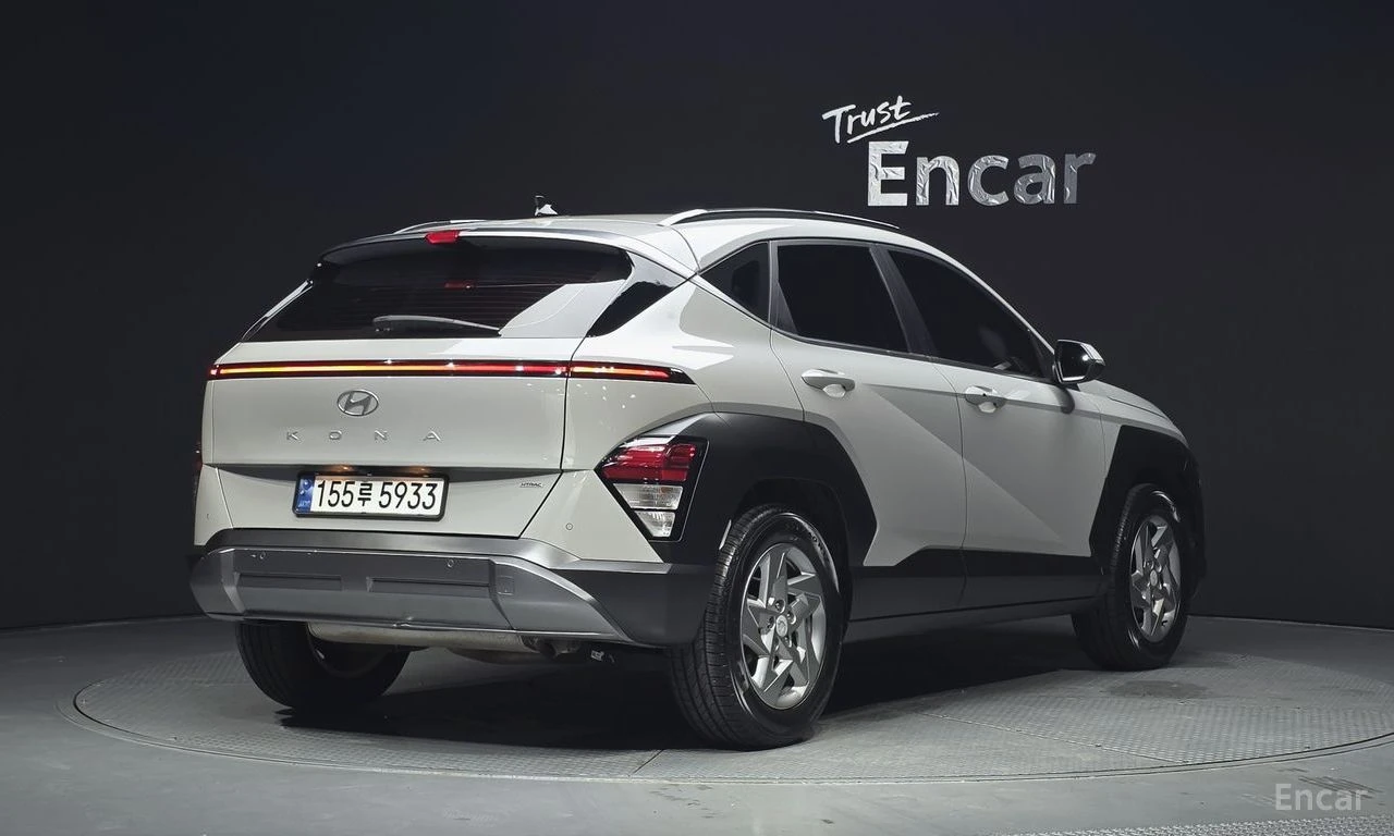 Hyundai Kona 1.6T Premium 4x4* DISTRONIC* ПОДГРЕВ* ОБДУХВАНЕ* , снимка 3 - Автомобили и джипове - 55466680
