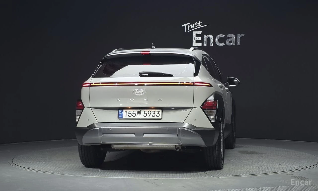 Hyundai Kona 1.6T Premium 4x4* DISTRONIC* ПОДГРЕВ* ОБДУХВАНЕ* , снимка 4 - Автомобили и джипове - 55466680