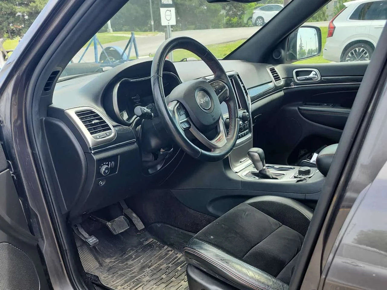 Jeep Grand cherokee * Trailhawk * АВТОКРЕДИТ БЕЗ ПЪРВОНАЧАЛНА ВНОСКА* , снимка 5 - Автомобили и джипове - 55516351