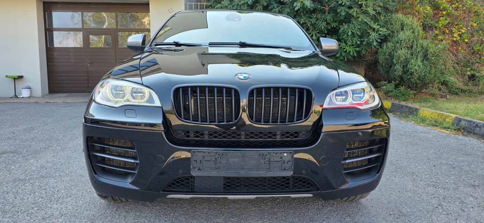 BMW X6 * M50d* FACE* ВАКУУМ* DISTRONIC* ШВЕЙЦАРИЯ, снимка 2 - Автомобили и джипове - 55850145
