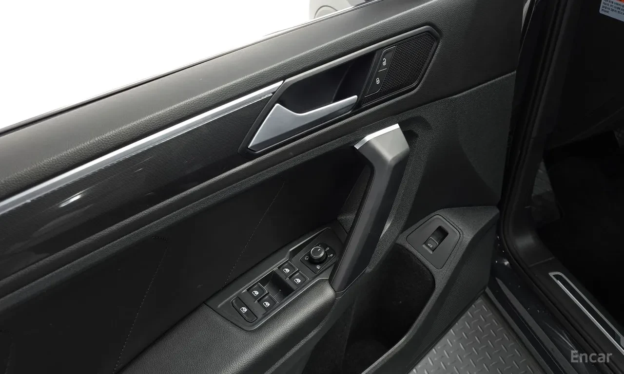 VW Tiguan �������* ����* ���������* HEADUP* ������* 360*  | Mobile.bg � ����������� 15