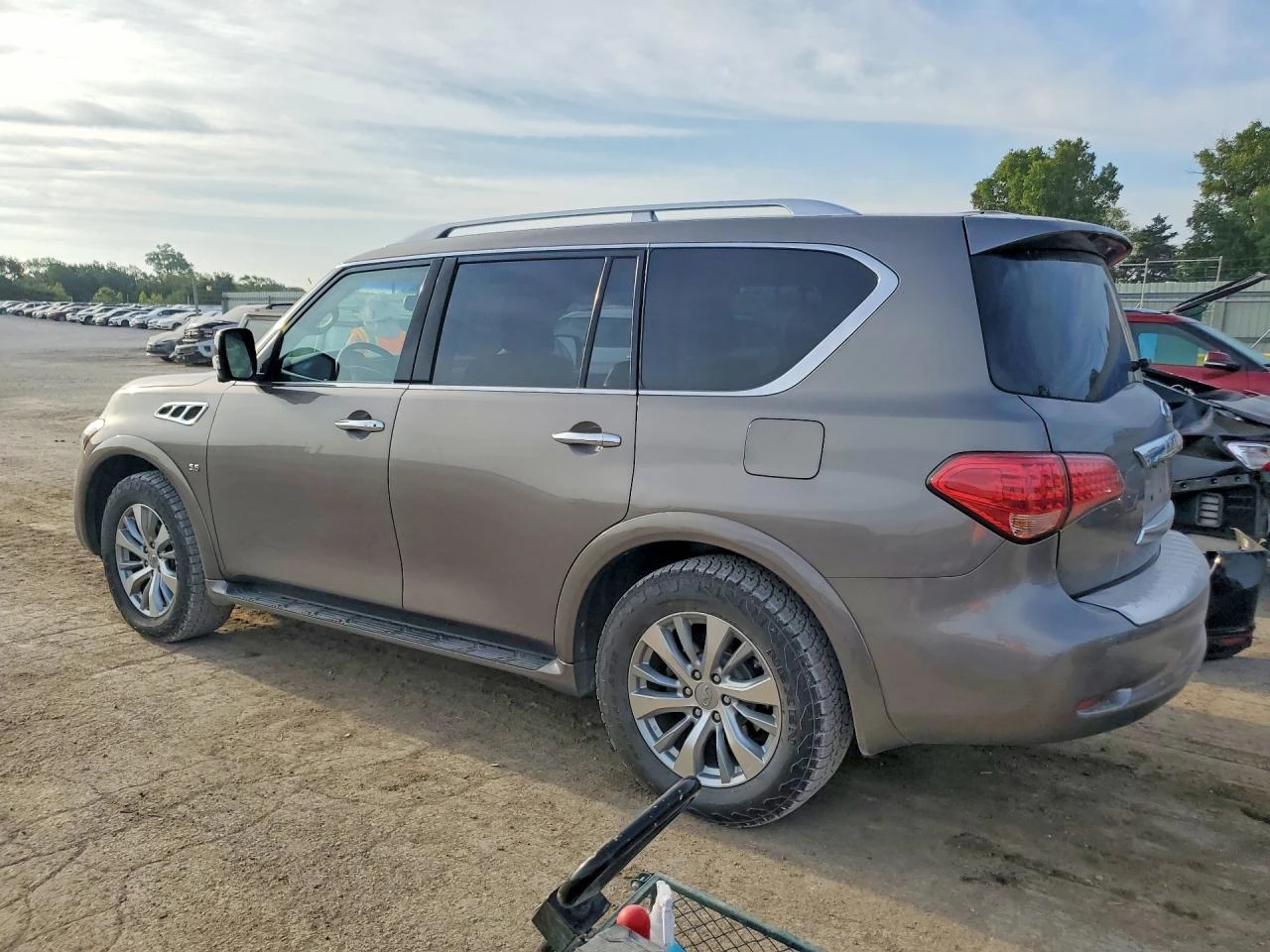 Infiniti QX80 5.6l Base | Mobile.bg � ����������� 2