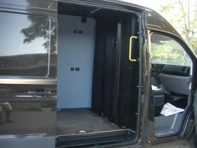 VW Crafter 2.0TDI NAVI KAMERA DISTANS 6ck.EURO 6D | Mobile.bg � ����� ������ 14
