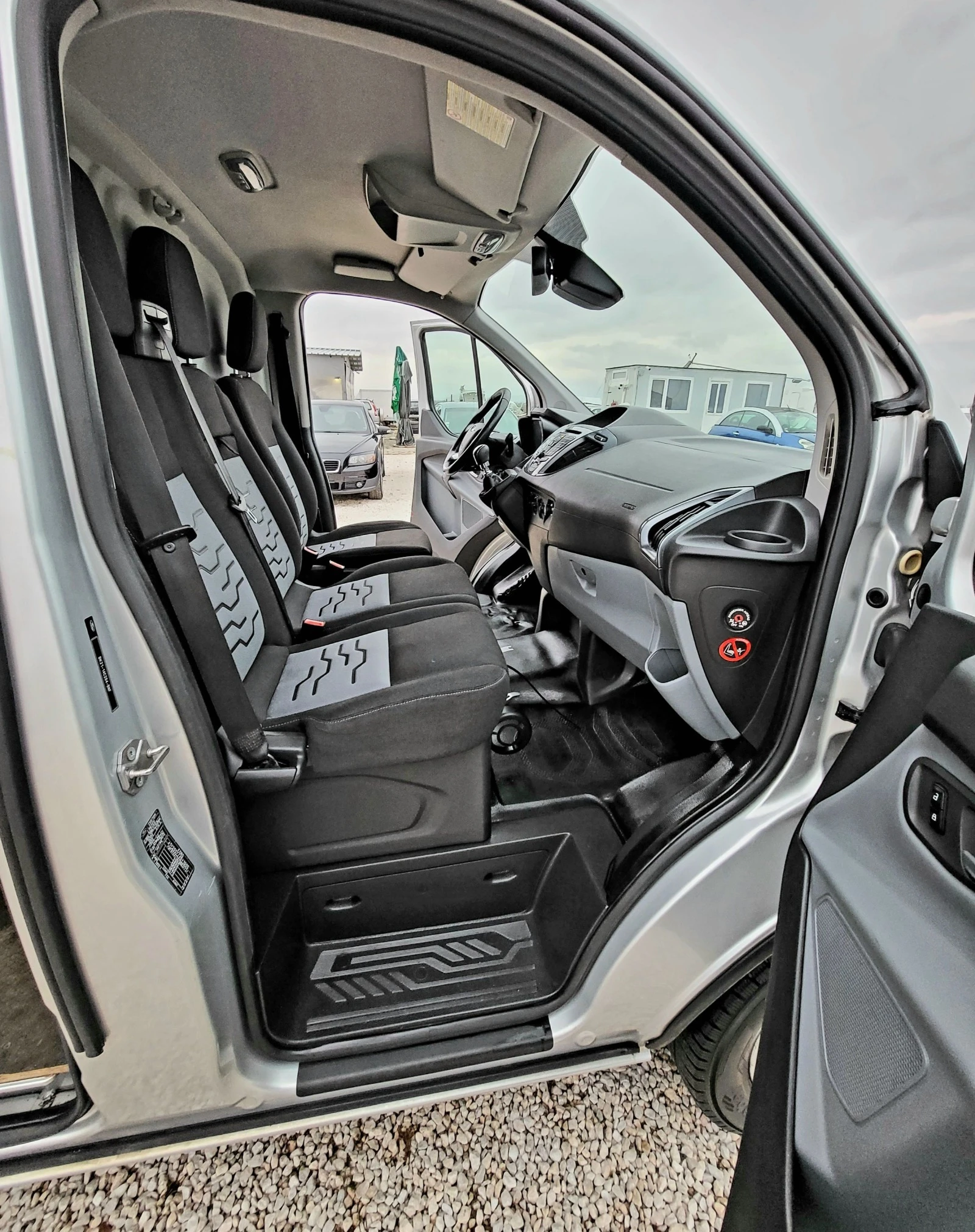 Ford Transit CUSTOM 2, 2 TDCI | Mobile.bg � ����������� 12