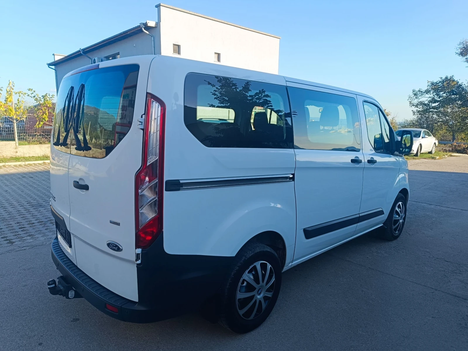 Ford Transit 2.2tdci 9места KLIMA - изображение 4