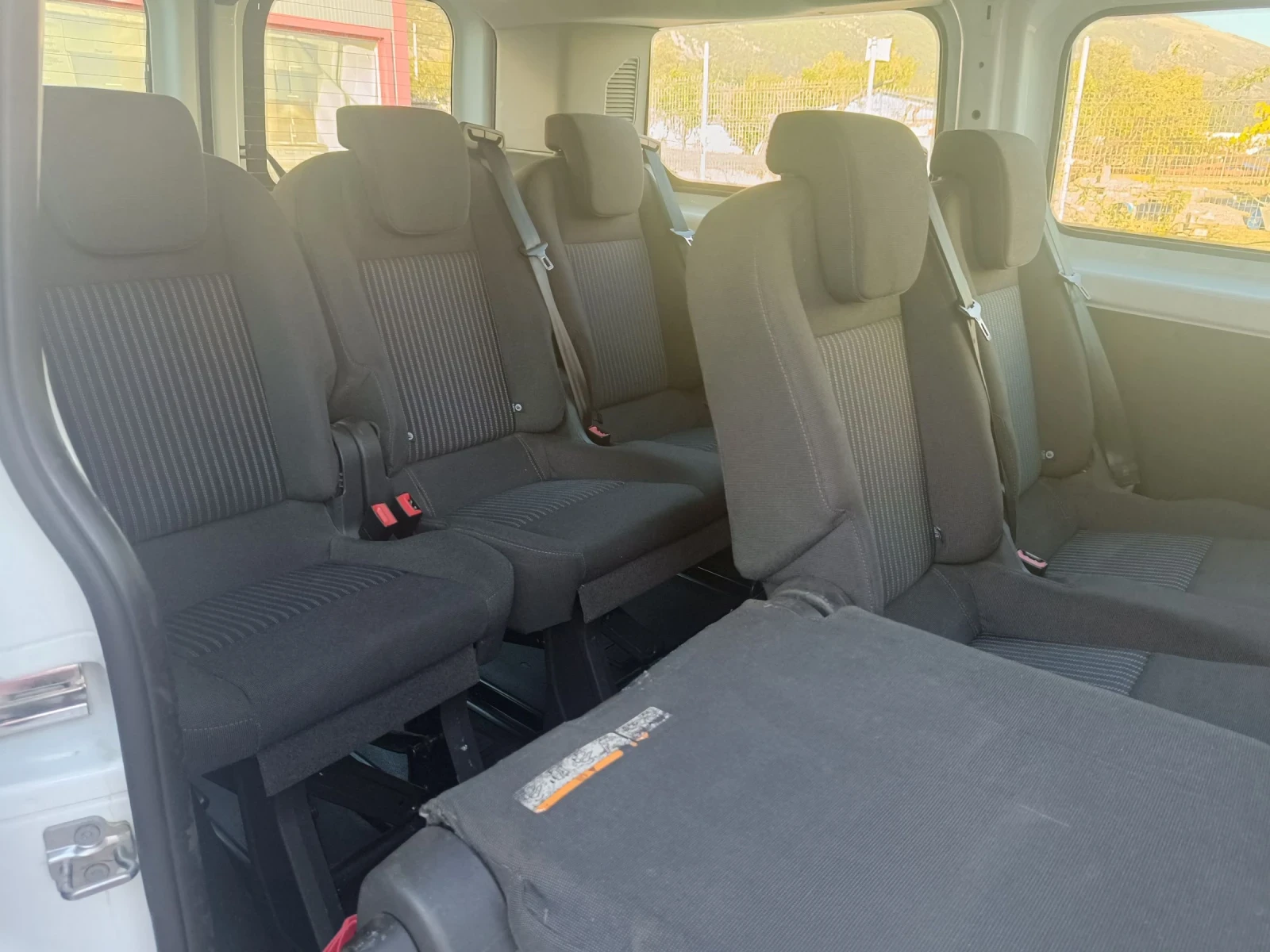 Ford Transit 2.2tdci 9места KLIMA - изображение 8