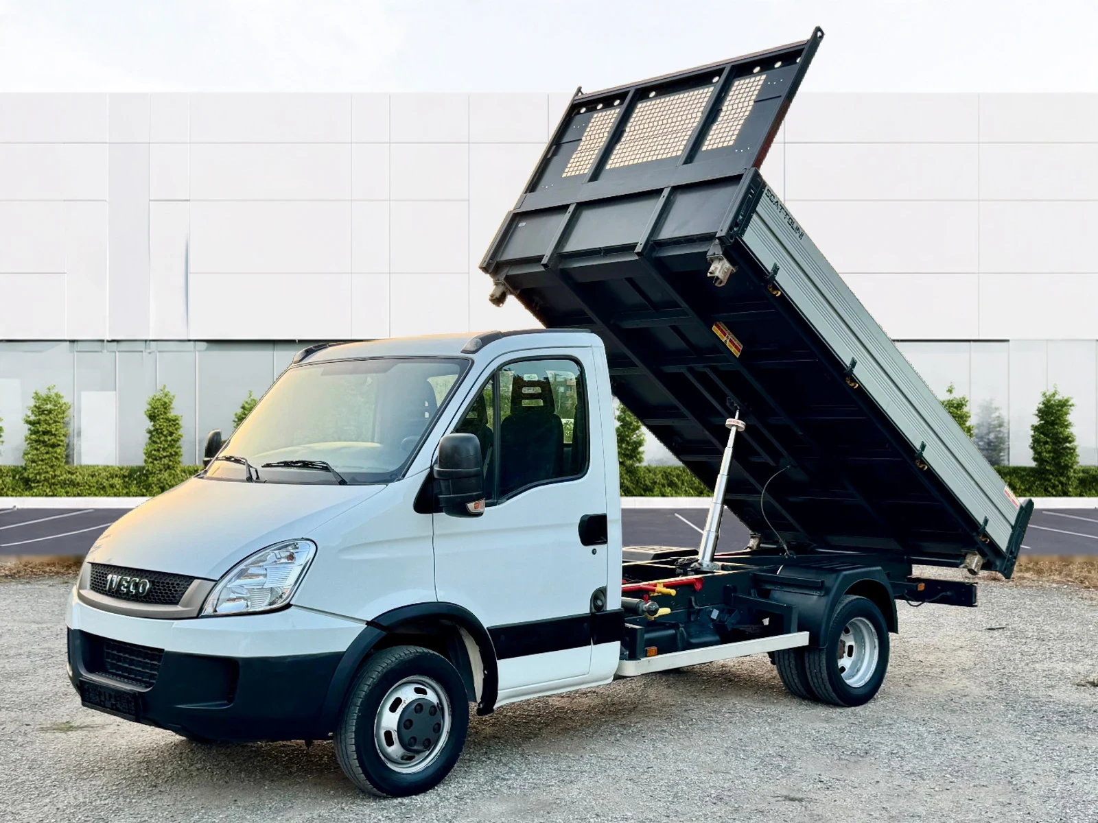 Iveco Daily 98хил.км!!!* * 3.60м. ТРИСТРАНЕН САМОСВАЛ SCATTOLI, снимка 3 - Камиони - 56226009