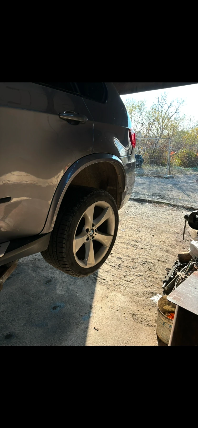 Гуми с джанти Kumho 275/40R20, снимка 2 - Гуми и джанти - 55307596