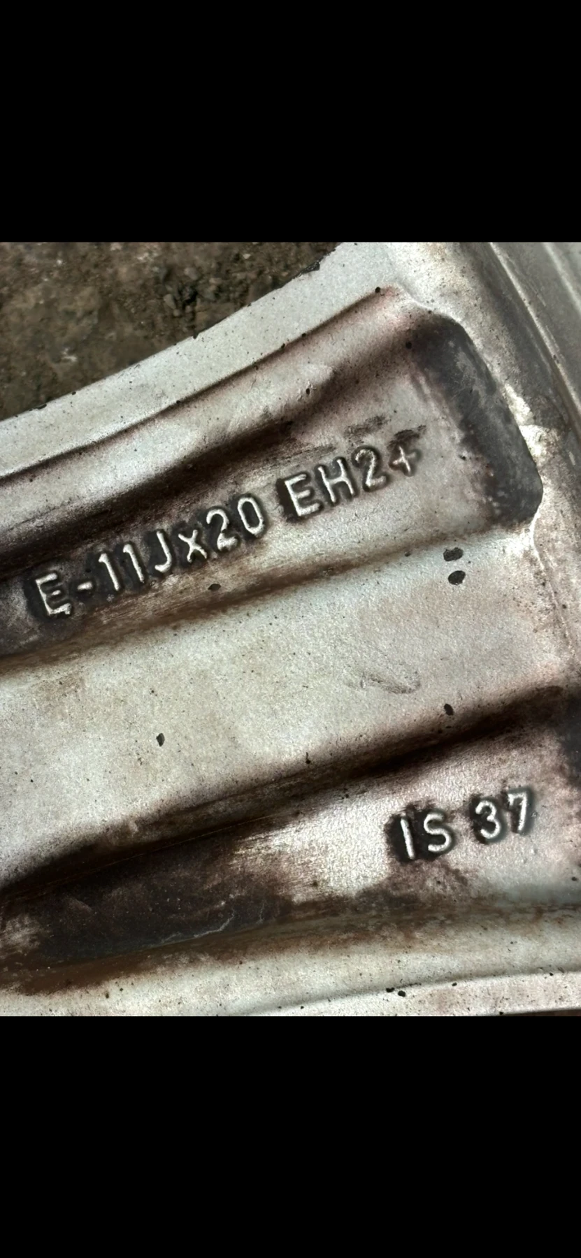 Гуми с джанти Kumho 275/40R20, снимка 12 - Гуми и джанти - 55307596