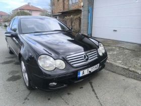 Mercedes-Benz C 200, снимка 2