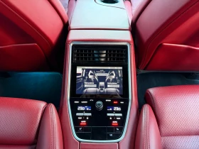 Porsche Panamera 4x4/Bose/360cam/Ambient/LED/Вакуум/71000km, снимка 17 - Автомобили и джипове - 53671085